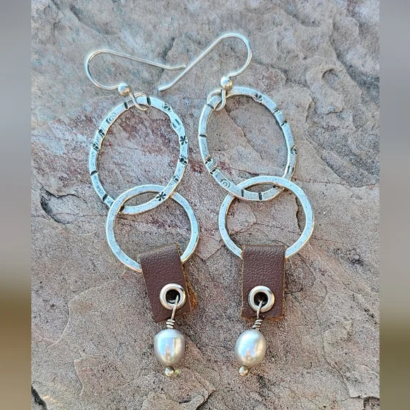 Vtg Sundance Sterling Drop Earrings - Picture 1 of 4